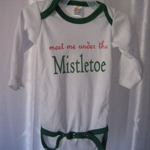 Meet me under the Mistletoe Infant Unisex One Piece Bodysuit Cotton Sz 6-12M NW